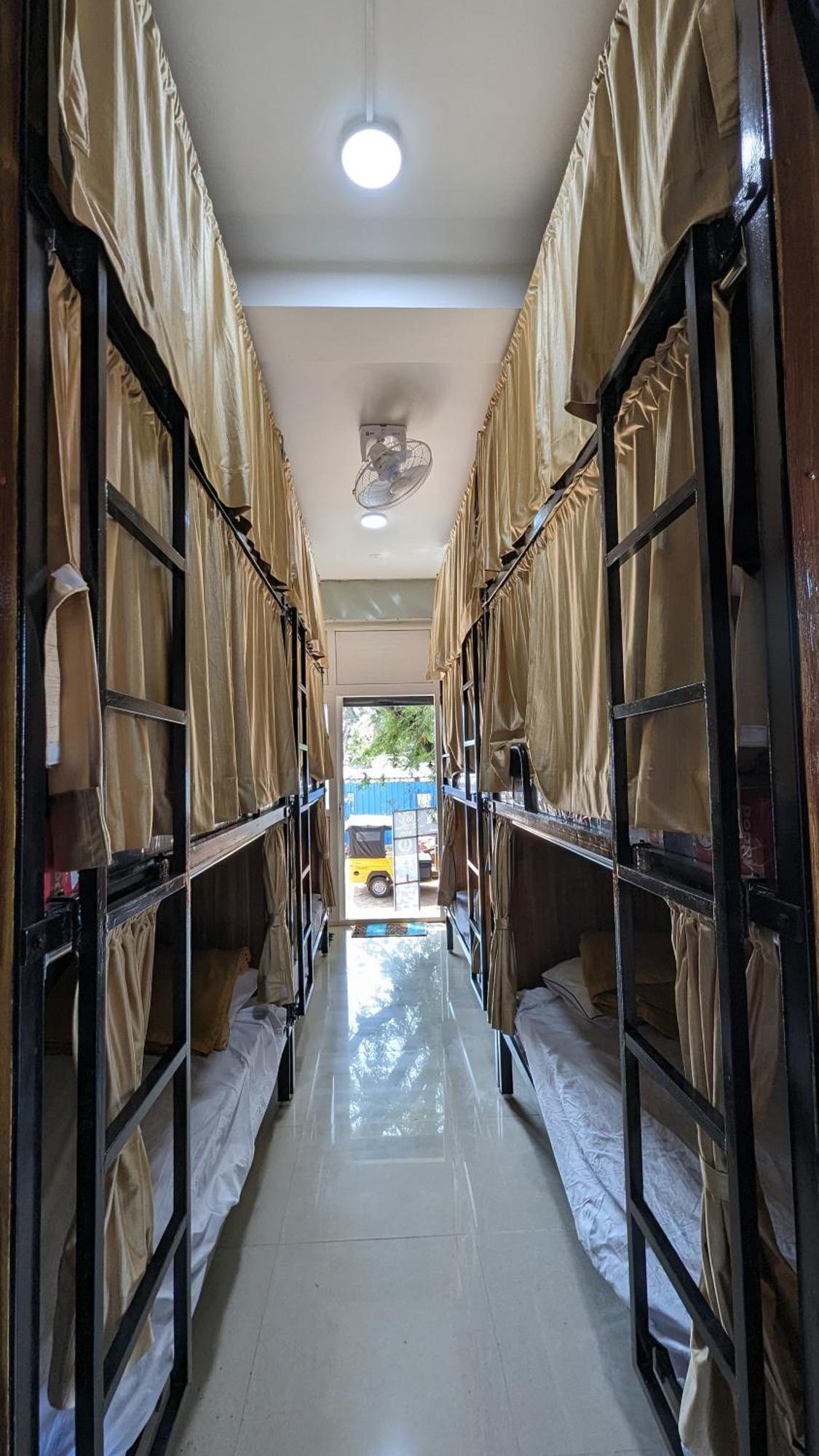 Backpackers Inn Dormitory Pamban Buitenkant foto